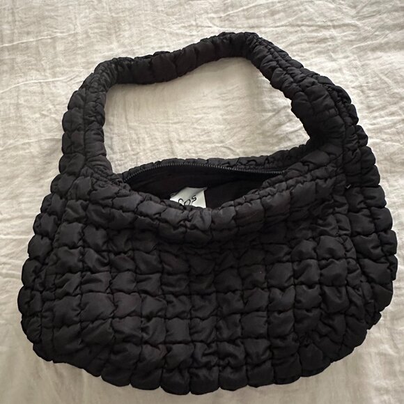COS Oversized Quilted Crossbody Bag - Picture 1 of 3